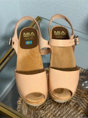 MIA Anja Clog Size 39
